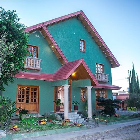 Tu Casa En El Parque Bed & Breakfast San Miguel de Allende Ngoại thất bức ảnh